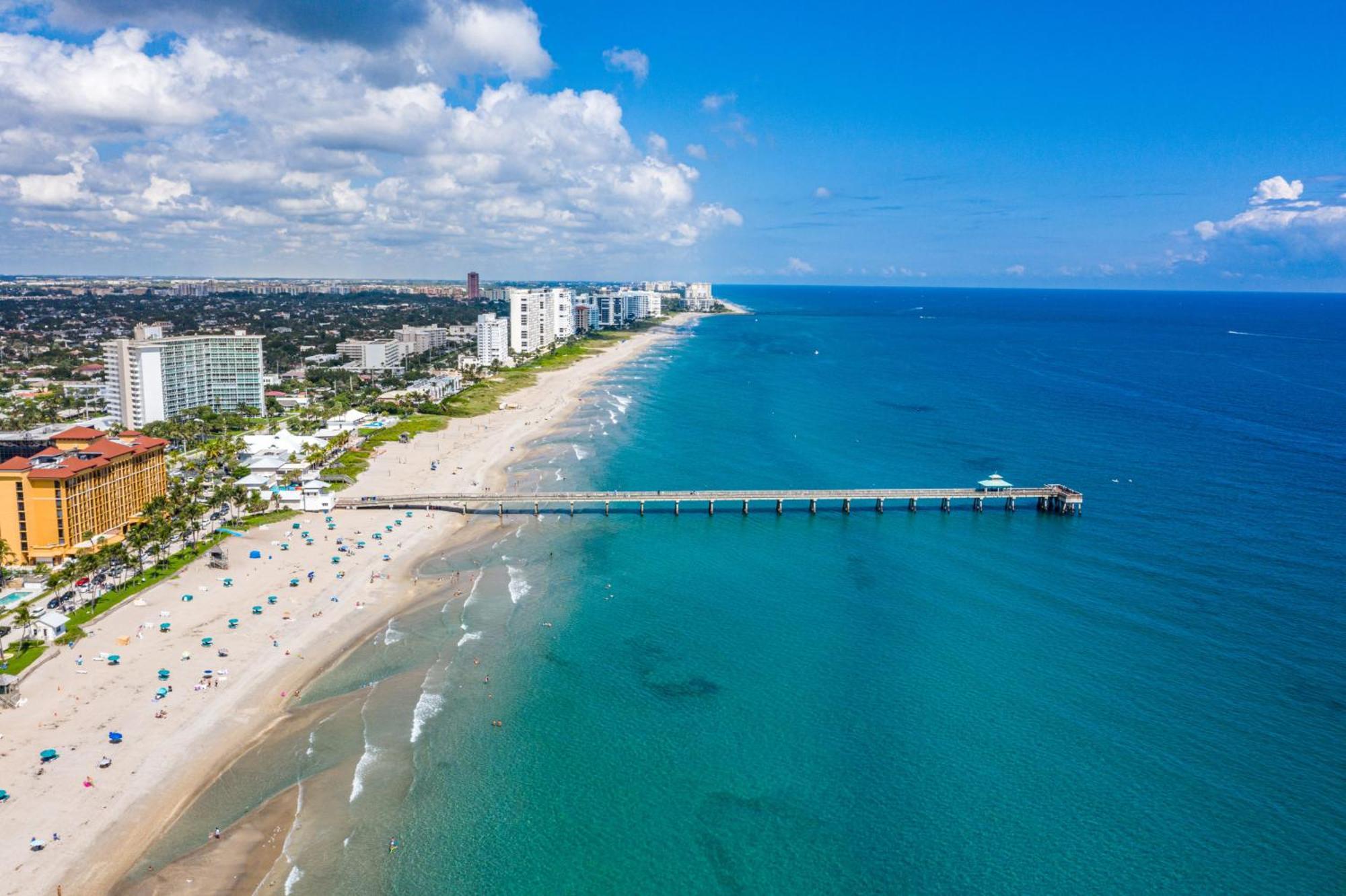 Equipped House W Pool & Patios, Near The Beaches, Prime Location- Ideal For Small Families, Coastal Haven Fort Lauderdale Eksteriør billede